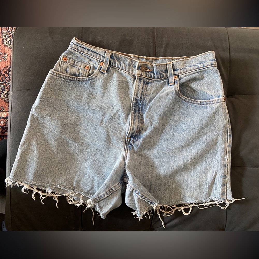 Vintage Levi's 550 cutoff denim shorts